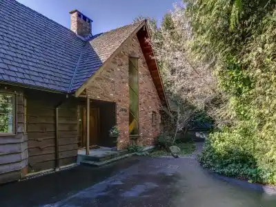 3904 WESTRIDGE AVENUE, West Vancouver BC V7V 3H5