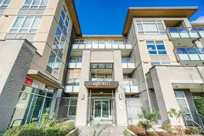 319 85 EIGHTH AVENUE, New Westminster BC V3L 0E9