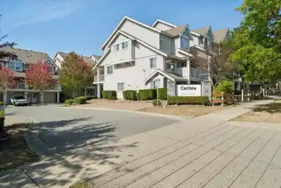 9 6555 192A STREET, Surrey BC V4N 0A2