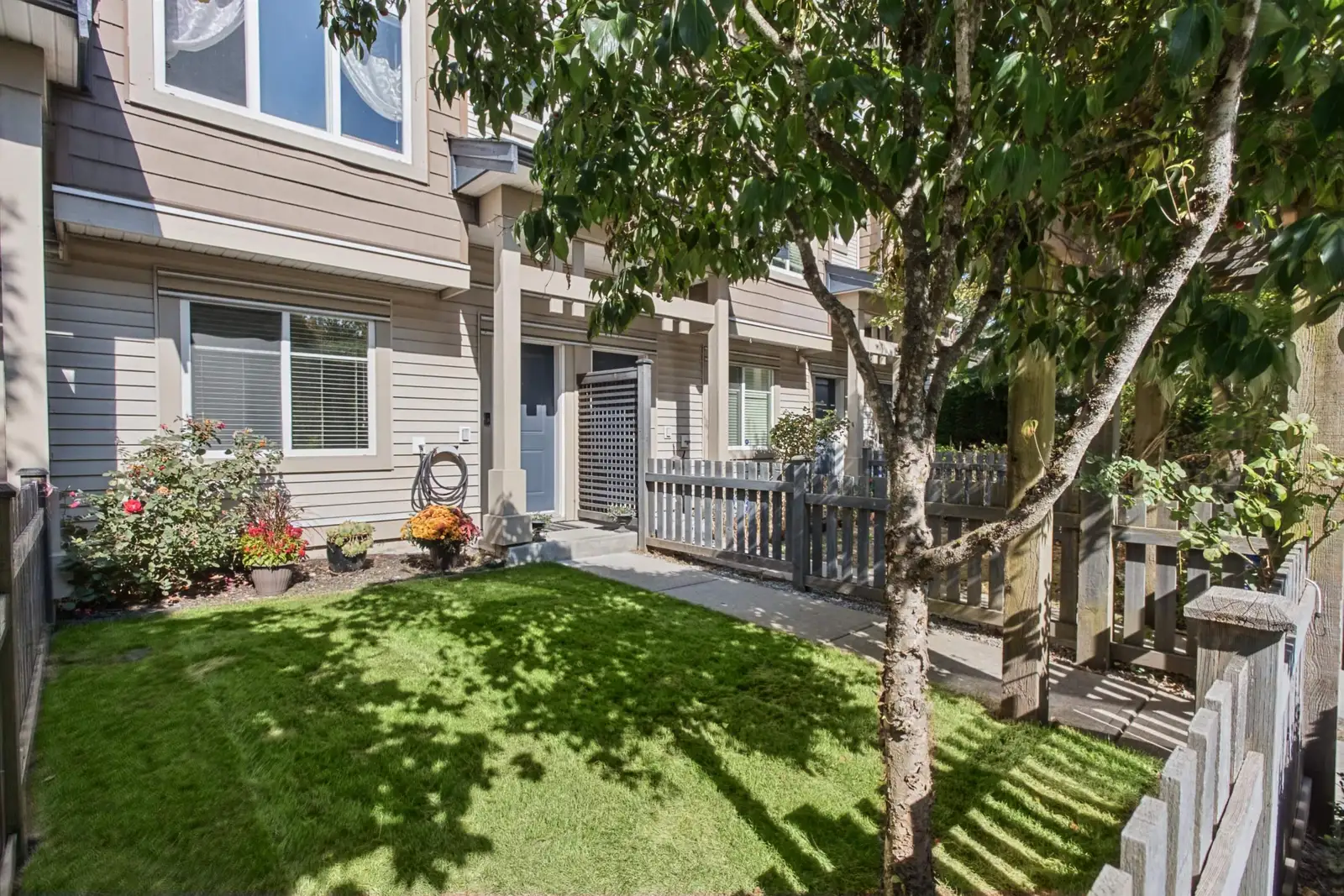 16 8418 163 STREET, Surrey BC V4N 6K8