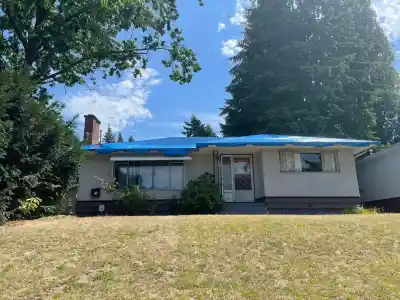 697 FAIRVIEW STREET, Coquitlam BC V3J 4B3