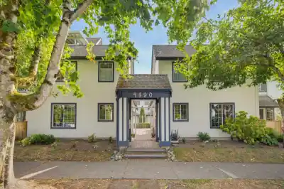 4 4890 48 AVENUE, Delta BC V4K 1V3