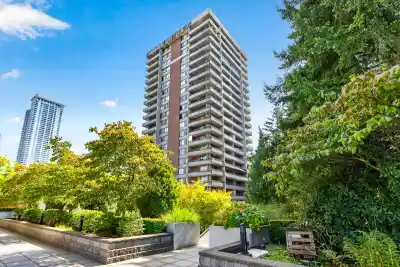 1601 3771 BARTLETT COURT, Burnaby BC V3J 7G8