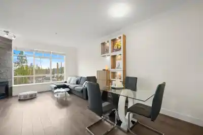 317 630 ROCHE POINT DRIVE, North Vancouver BC V7H 3A1