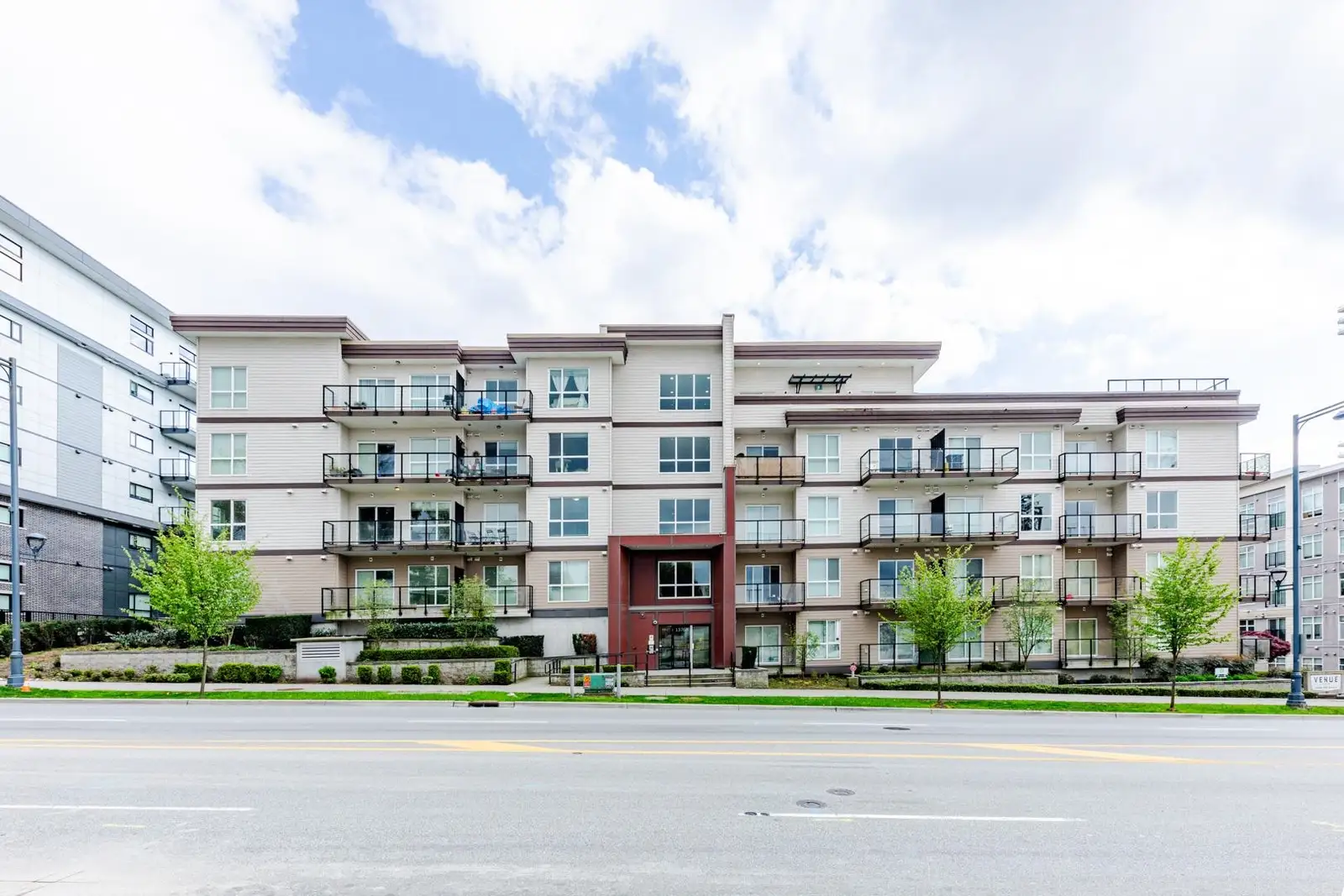 323 13768 108 AVENUE, Surrey BC V3T 0L9