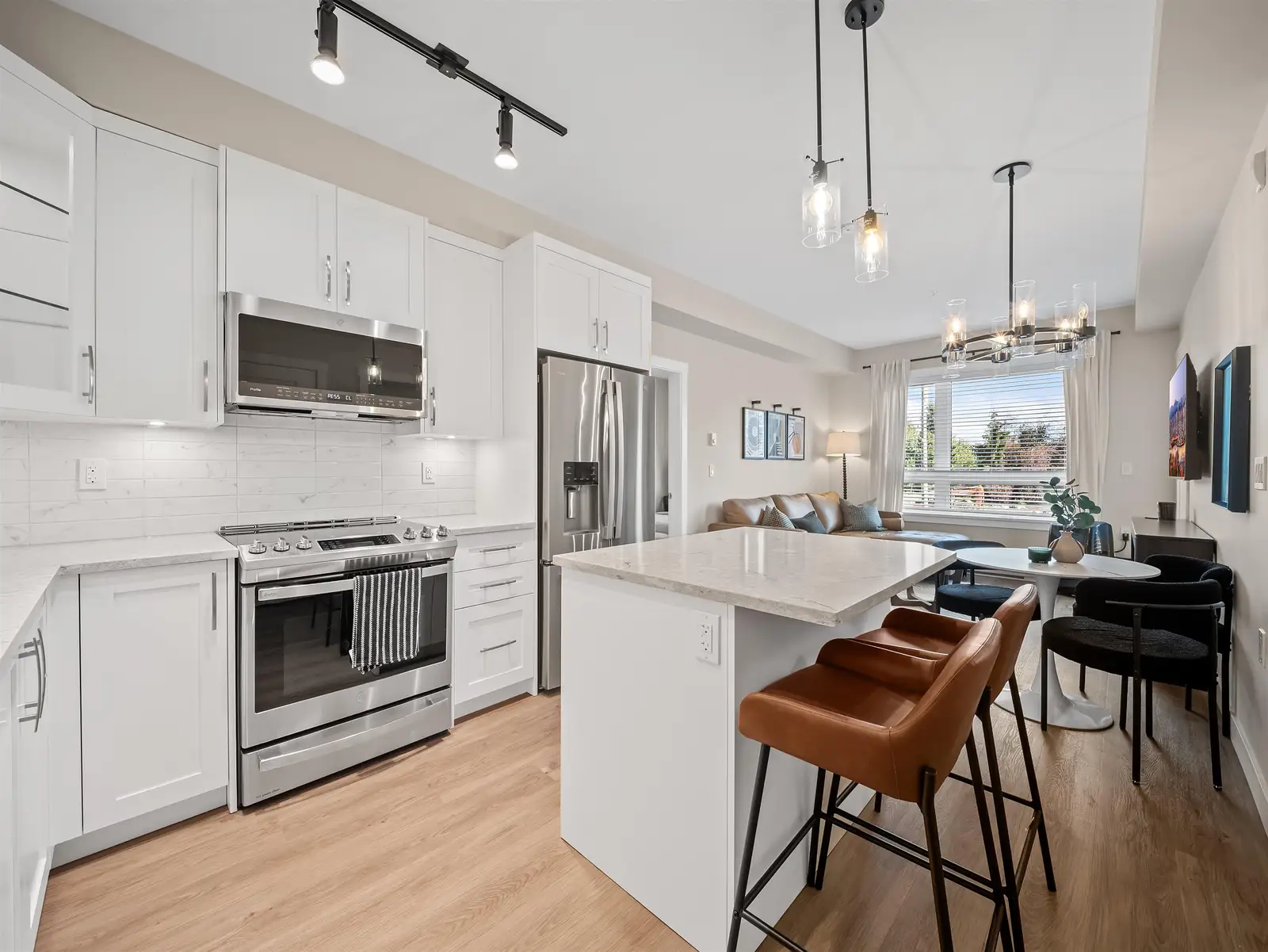 A524 8233 208B STREET STREET, Langley BC V2Y 4M7