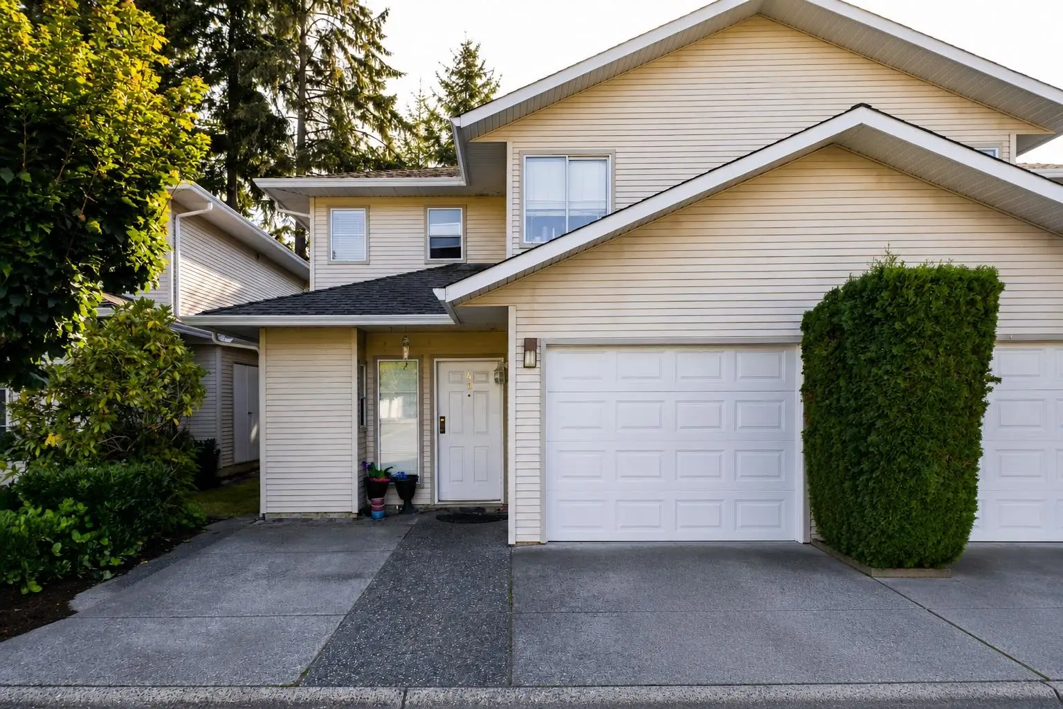 49 16016 82 AVENUE, Surrey BC V4N 0N7