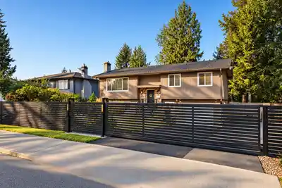 20327 44 AVENUE, Langley BC V3A 6P6