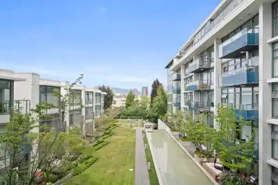 342 1777 W 7TH AVENUE, Vancouver BC V6J 0E5