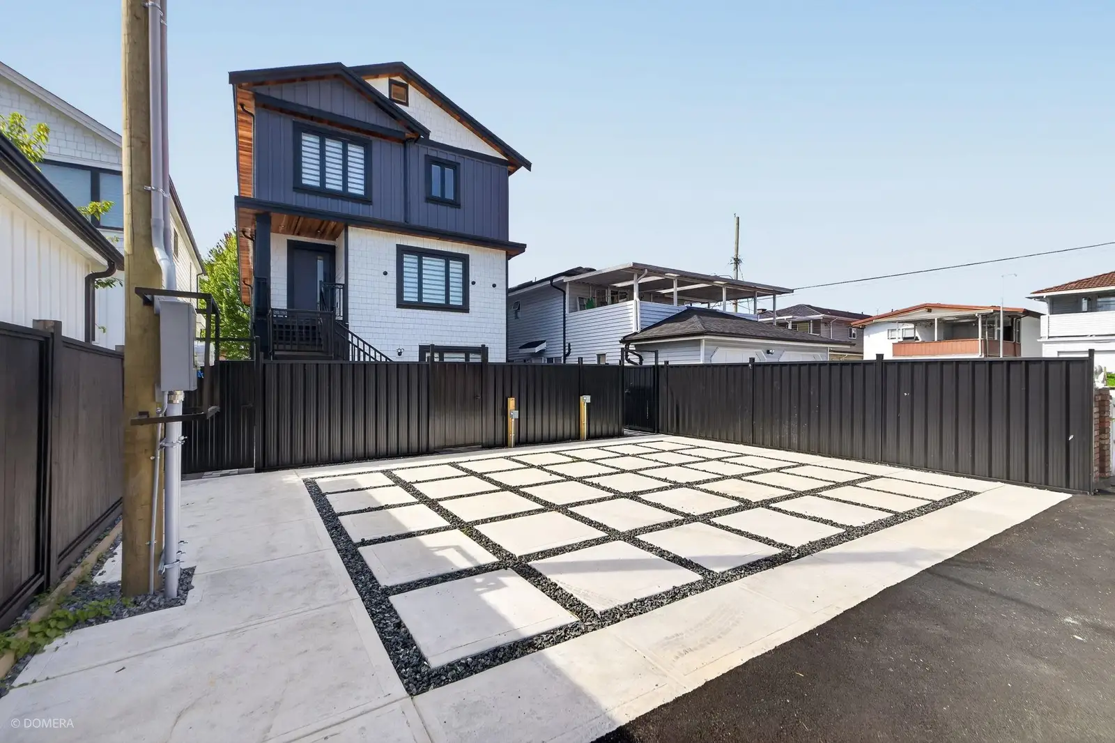 3 2035 E 51ST AVENUE, Vancouver BC V5P 1W2