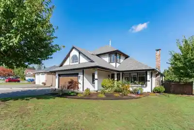 1830 WALNUT CRESCENT, Coquitlam BC V3J 7T5