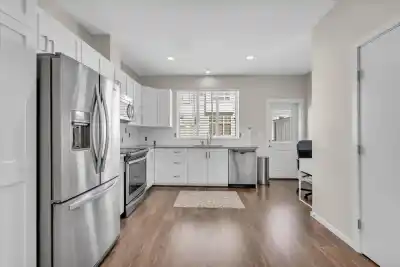 51 5858 142 STREET, Surrey BC V3X 0H2