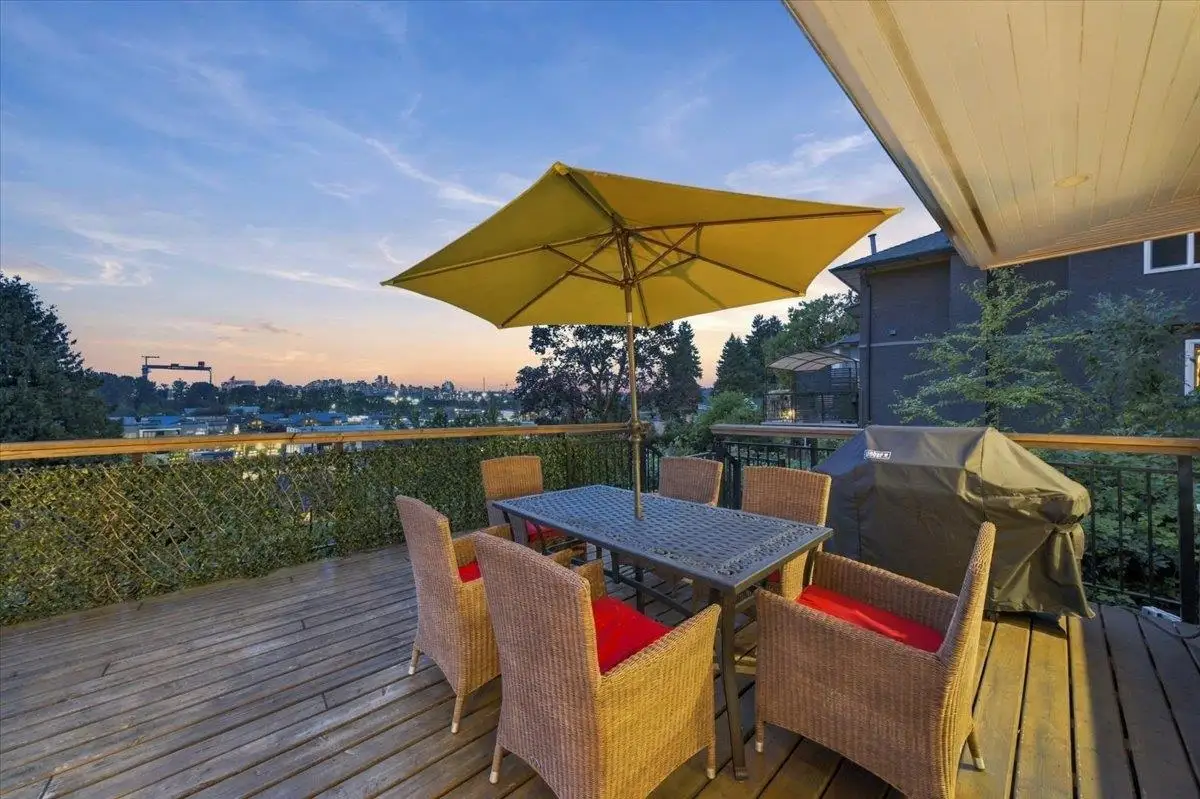 1095 W KEITH ROAD, North Vancouver BC V7P 1Y6