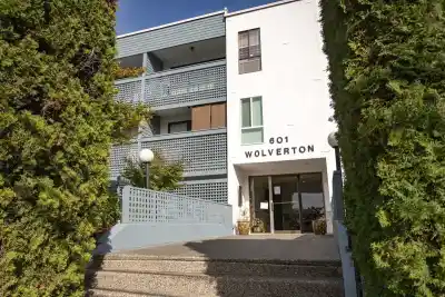 101 601 NORTH ROAD, Coquitlam BC V3J 1P1