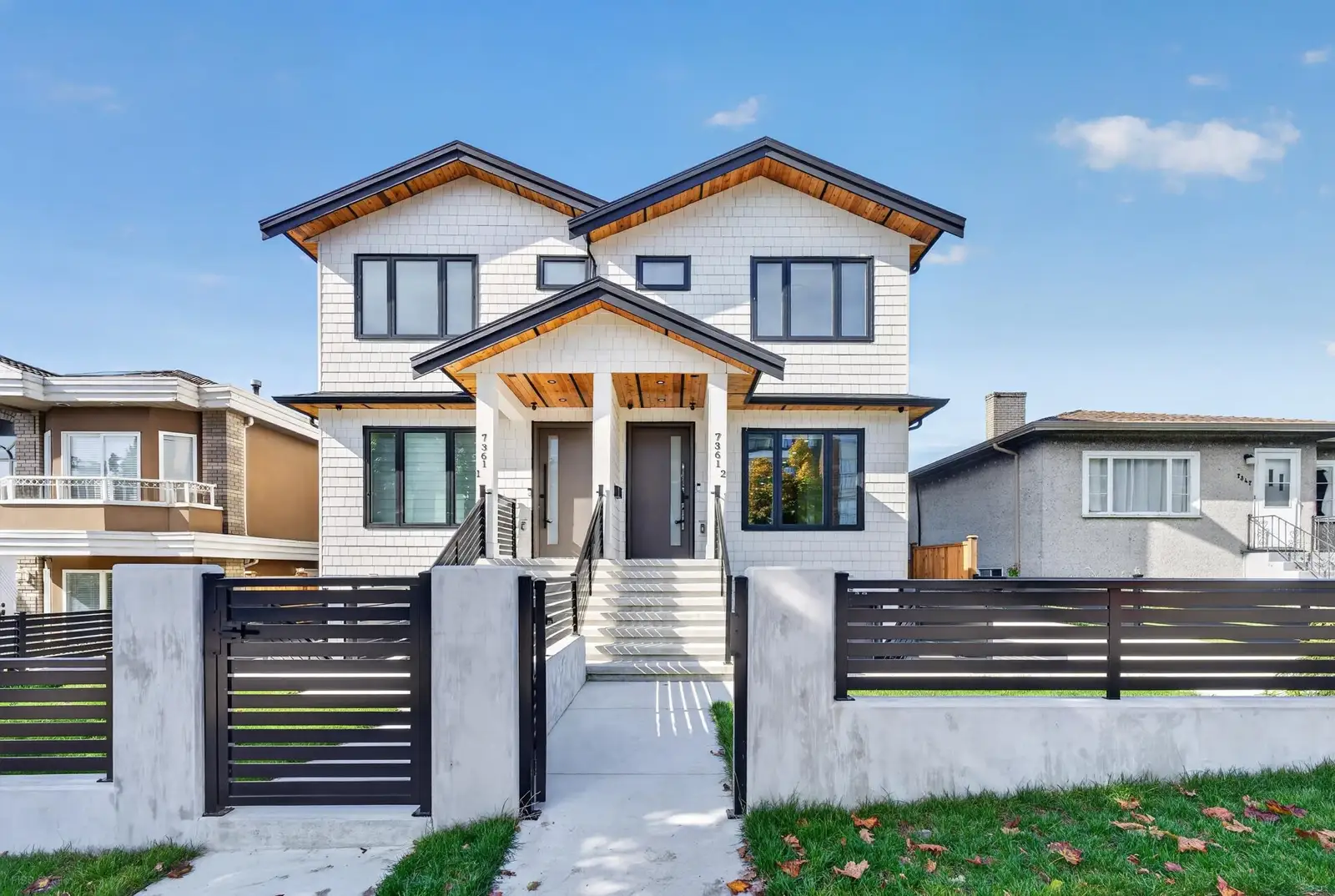 2 7361 FRASER STREET, Vancouver BC V5X 3W1