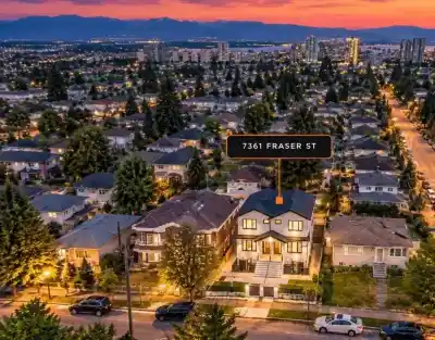 2 7361 FRASER STREET, Vancouver BC V5X 3W1