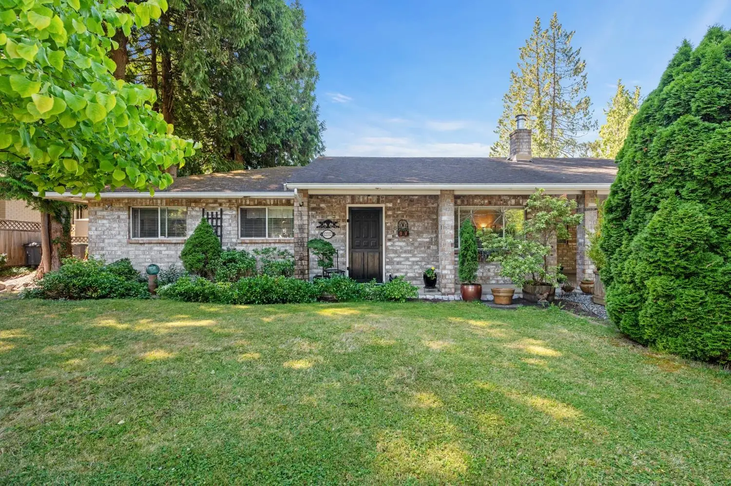 12332 24 AVENUE, Surrey BC V4A 5P4
