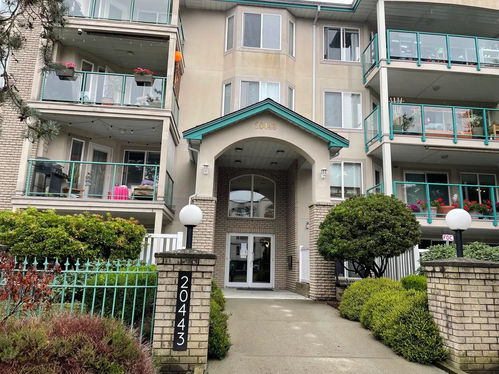 109 20443 53 AVENUE, Langley BC V3A 7A6
