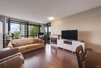 501 4132 HALIFAX STREET, Burnaby BC V5C 6V1