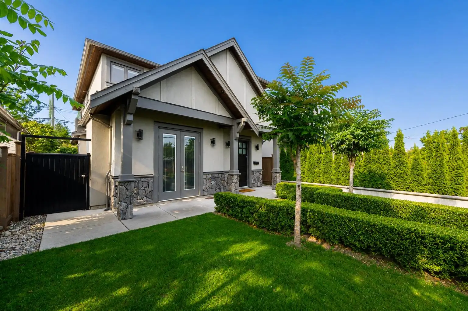 6585 HALIFAX STREET, Burnaby BC V5B 2P9