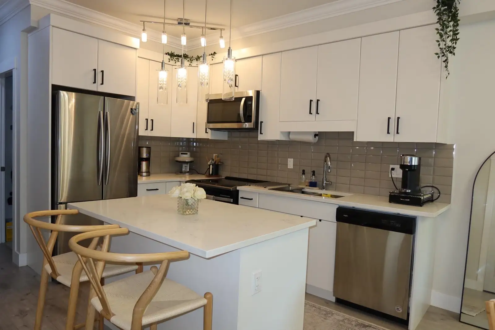 310 13799 101 AVENUE, Surrey BC V3T 0N9