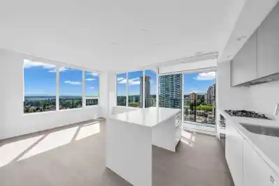 2907 6537 TELFORD AVENUE, Burnaby BC V5H 0K9