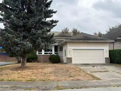 12150 CHESTNUT CRESCENT, Pitt Meadows BC V3Y 2C6