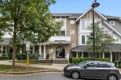 302 618 LANGSIDE AVENUE, Coquitlam BC V3J 0B8