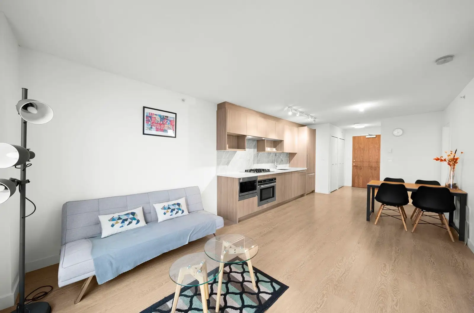 3209 13696 100 AVENUE, Surrey BC V3T 0L5