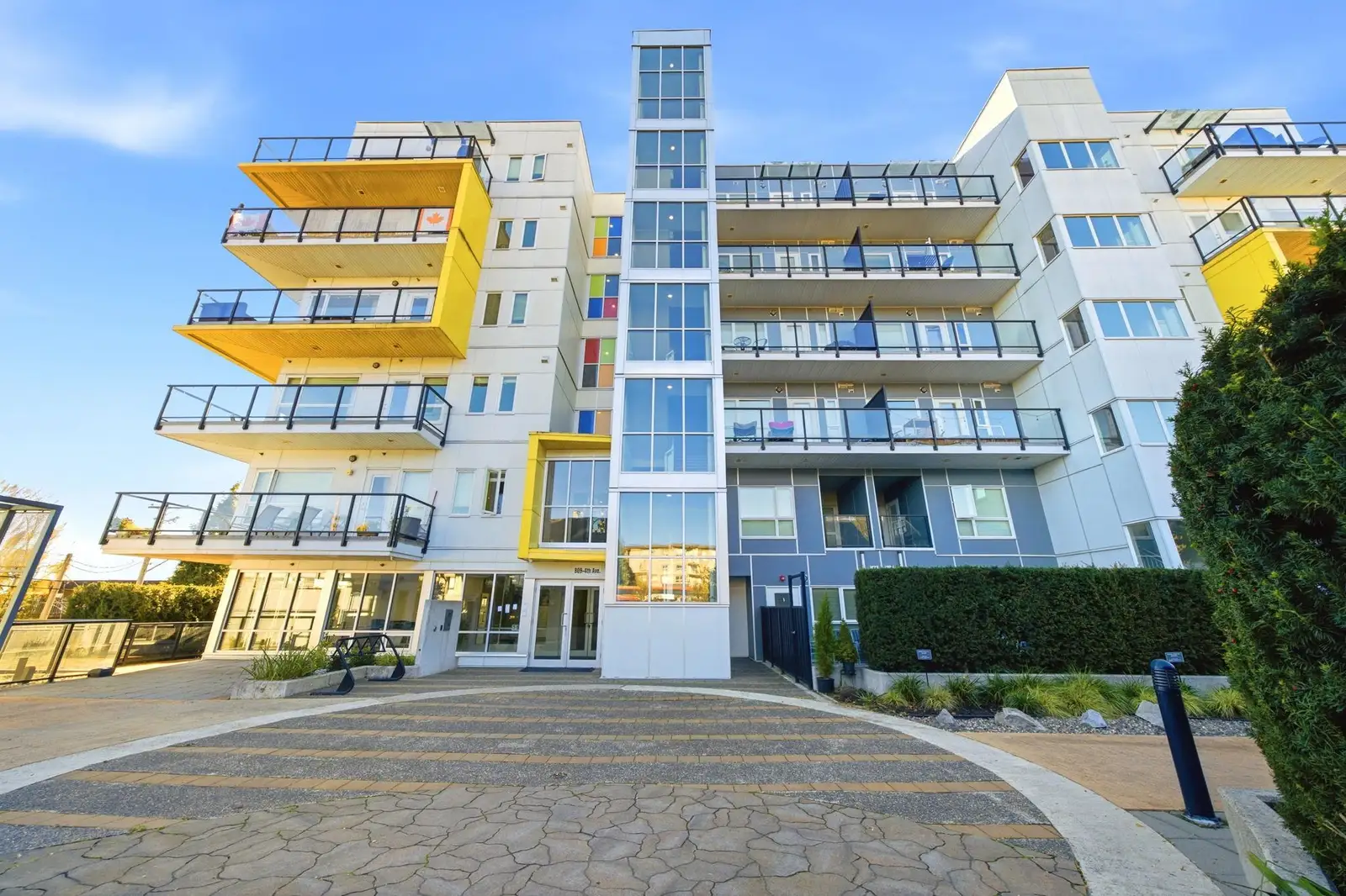 103 809 FOURTH AVENUE, New Westminster BC V3M 0K1