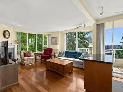 303 412 TWELFTH STREET, New Westminster BC V3M 6R2