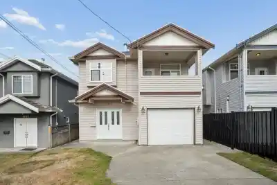 7487 ROSEWOOD STREET, Burnaby BC V5E 2G6