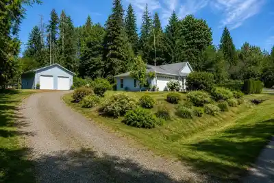 25465 HILLAND AVENUE, Maple Ridge BC V4R 1G3