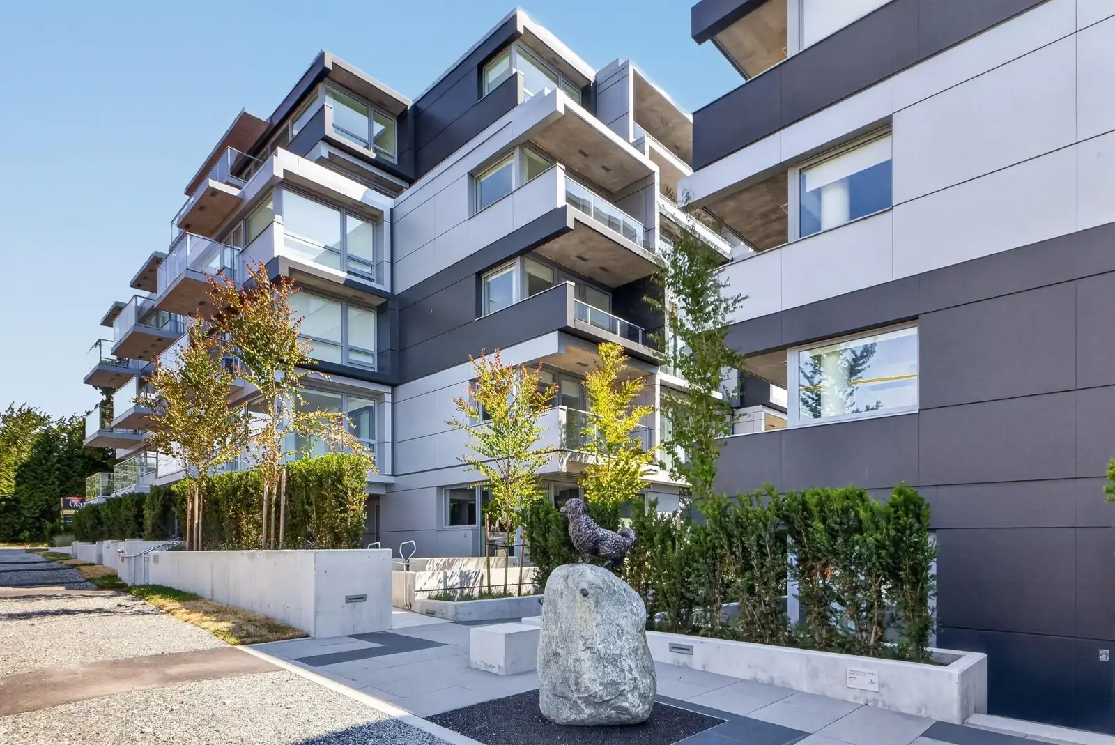501 8120 OAK STREET, Vancouver BC V6P 0N2