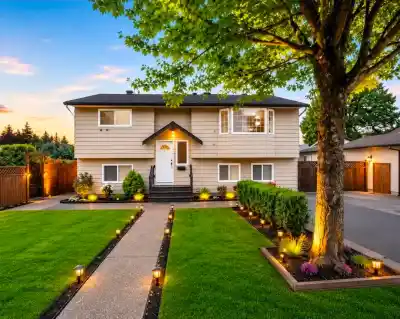 6848 135 AVENUE, Surrey BC V3W 4W6