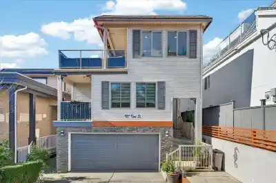 927 KENT STREET, White Rock BC V4B 4S9