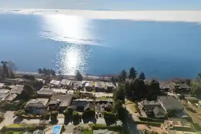 14310 SUNSET DRIVE, White Rock BC V4B 2V5