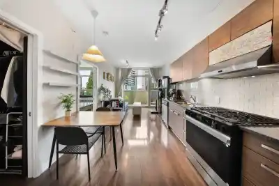 412 13228 OLD YALE ROAD, Surrey BC V3T 0K3