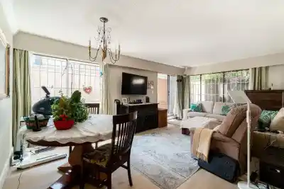 102 2190 W 8TH AVENUE, Vancouver BC V6K 2A4