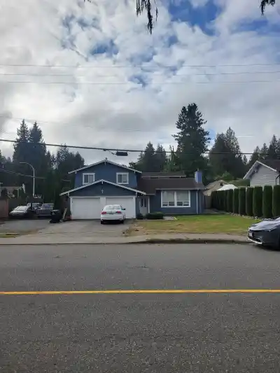 20298 50 AVENUE, Langley BC V3A 3T1