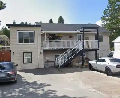 9763 132 STREET, Surrey BC V3T 3S5