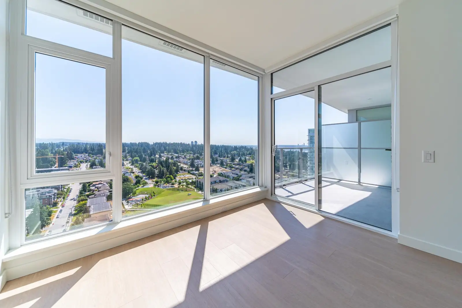 2604 699 WHITTING WAY, Coquitlam BC V3J 0N7