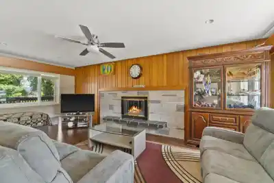 11625 99 AVENUE, Surrey BC V3V 2M2