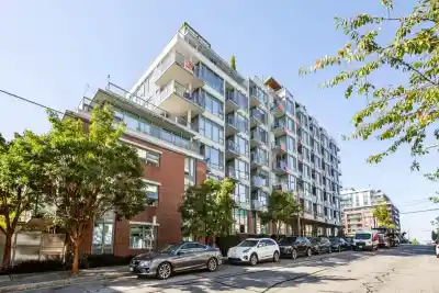 716 250 E 6TH AVENUE, Vancouver BC V5T 0B7