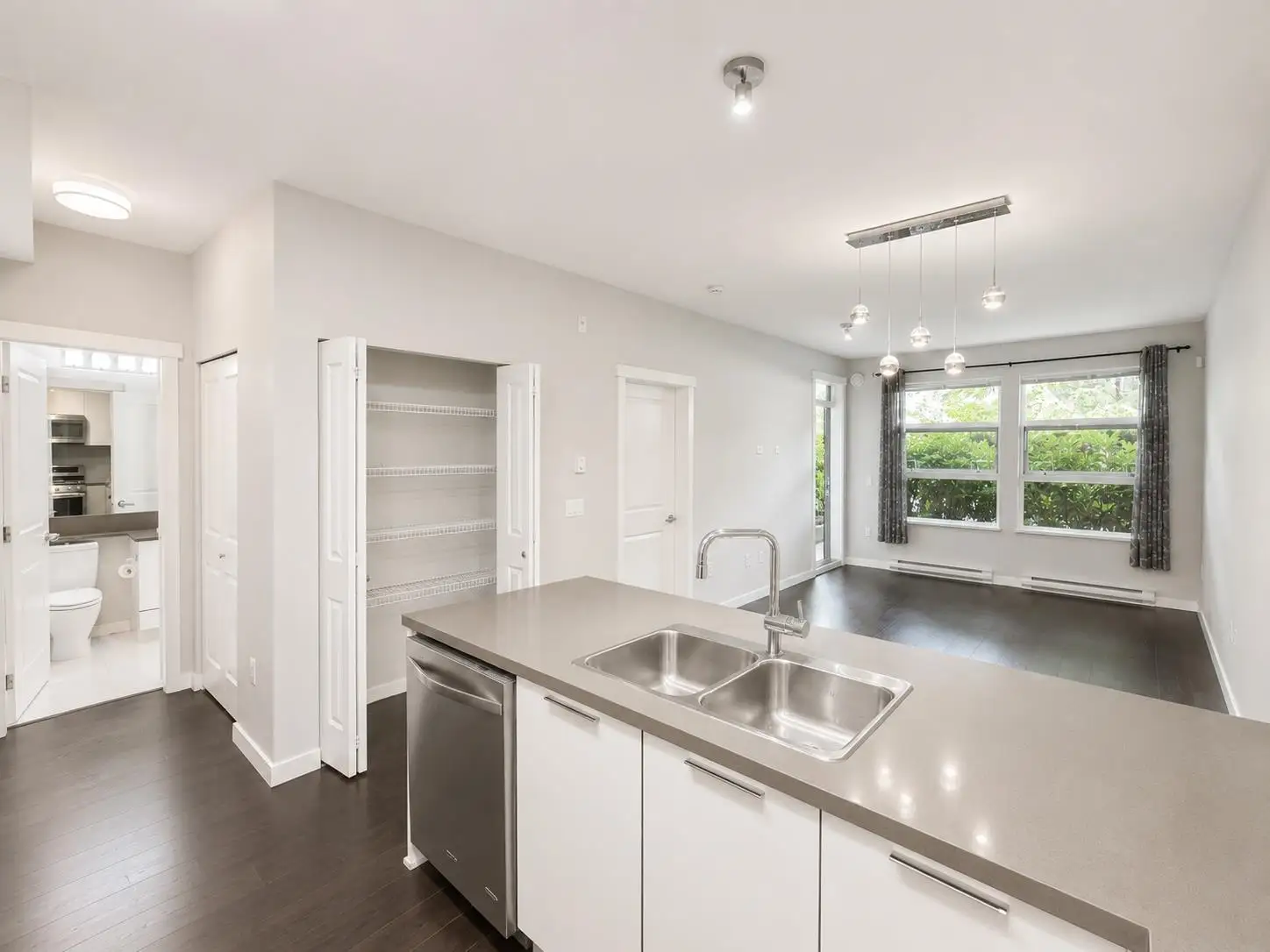 108 607 COTTONWOOD AVENUE, Coquitlam BC V3J 0H1