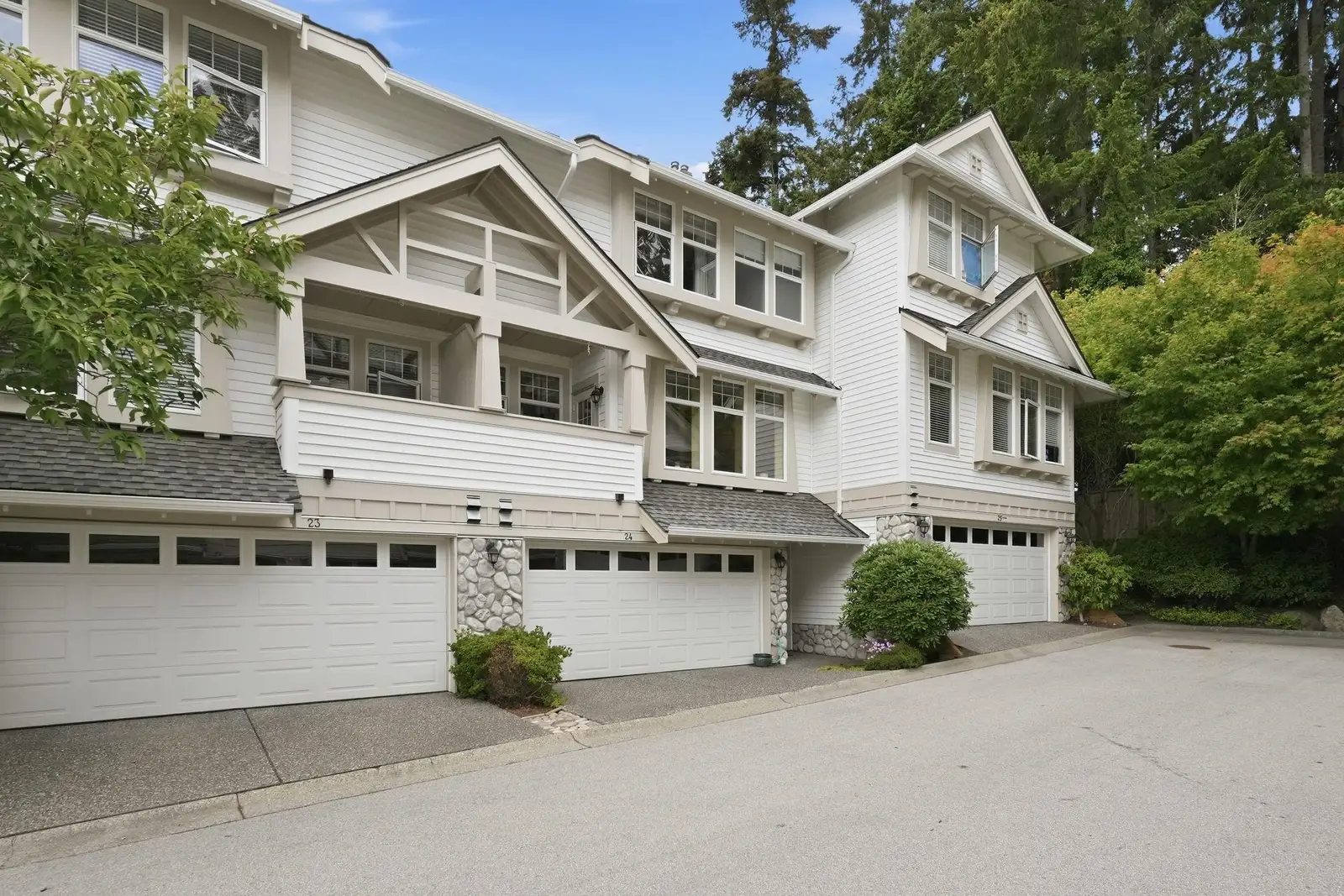24 15037 58 AVENUE, Surrey BC V3S 8Z5