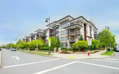 203 22562 121 AVENUE, Maple Ridge BC V2X 3Y8