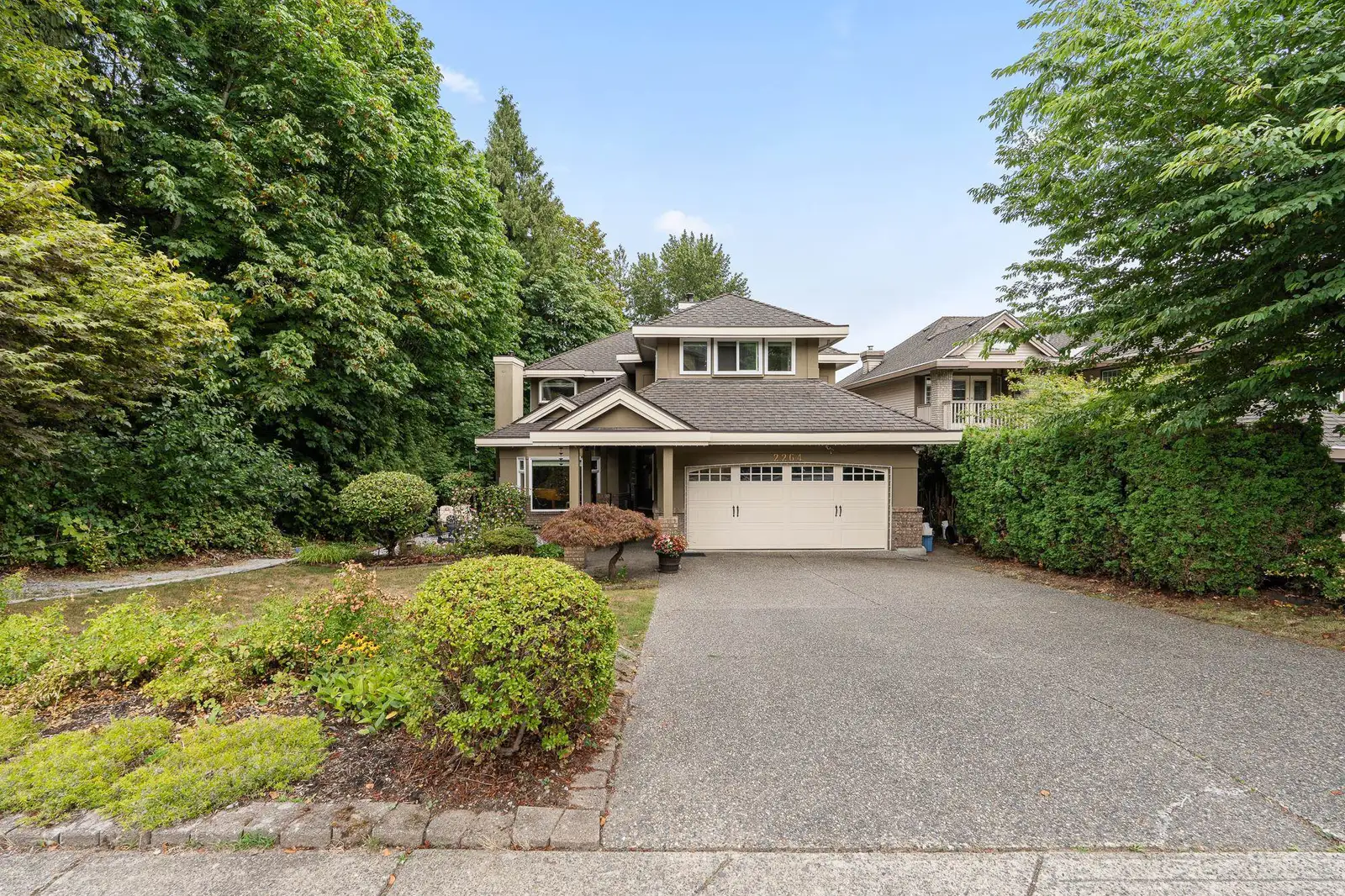 2264 SORRENTO DRIVE, Coquitlam BC V3K 6P4