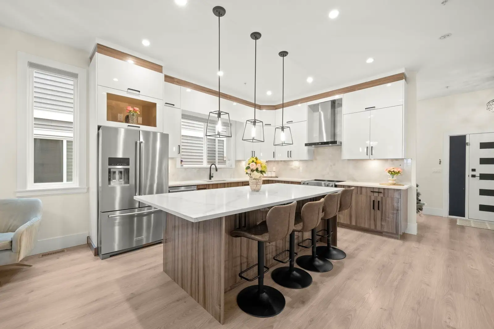11042 240 STREET, Maple Ridge BC V2W 1H6