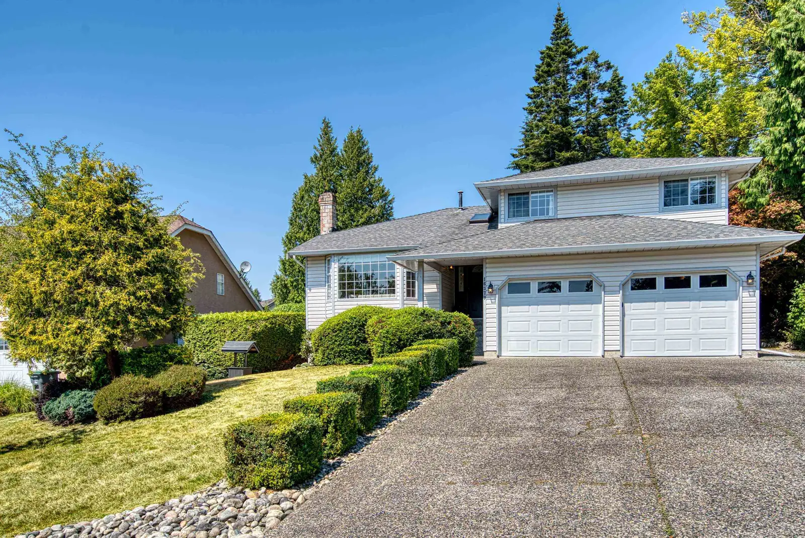 16379 9 AVENUE, Surrey BC V4A 9B5